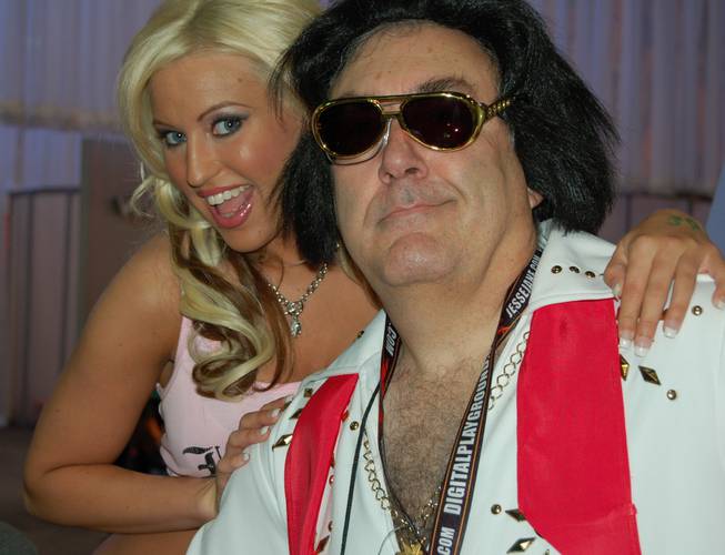Elvis at AVN 2006